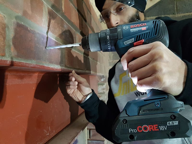 Test Bosch Professional GSB 18V-55 : un moteur brushless qui fait