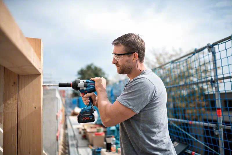 Image presents BOSCH 18V CORDLESS IMPACT WRENCH DRIVER, 34 BRUSHLESS GDS 18V-1050 H SKIN - WITH LBOXX 8