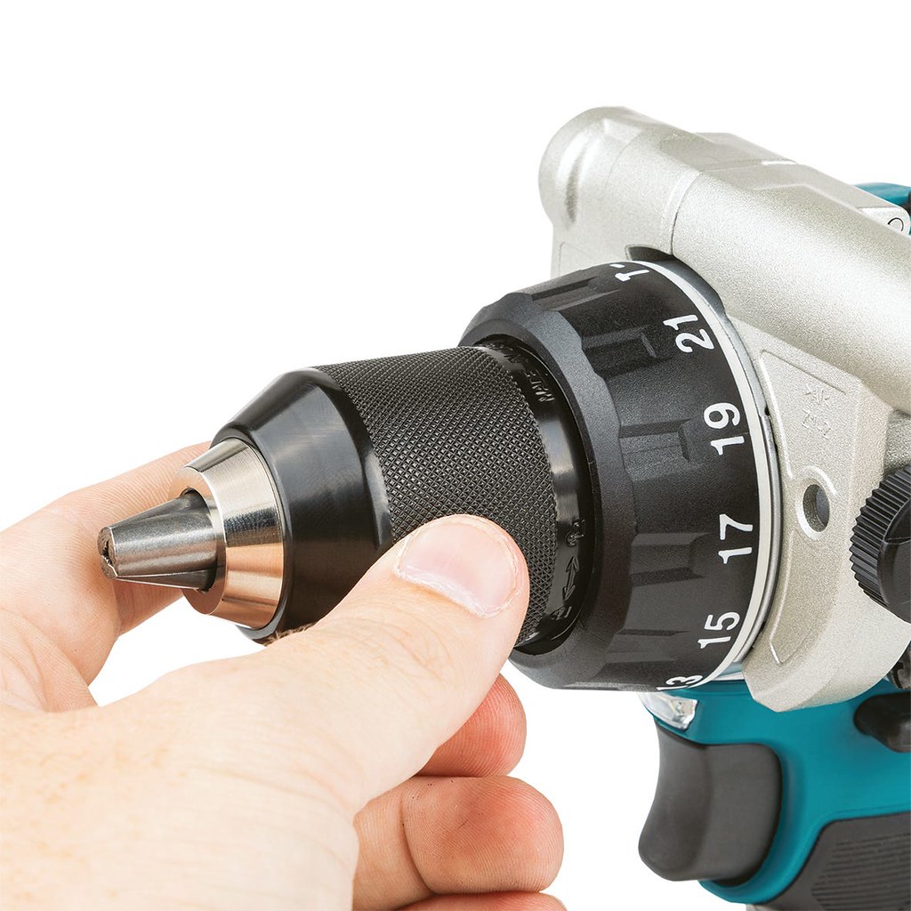 Image presents MAKITA 18V DHP486Z CORDLESS BRUSHLESS HAMMER DRILL DRIVER - SKIN ONLY - DHP486Z