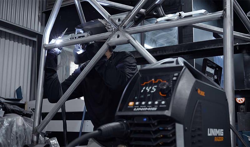 UNIMIG Razor Tig 200 ACDC Welder + T2 Torch, Pulse Stick MMA, AC/DC ...